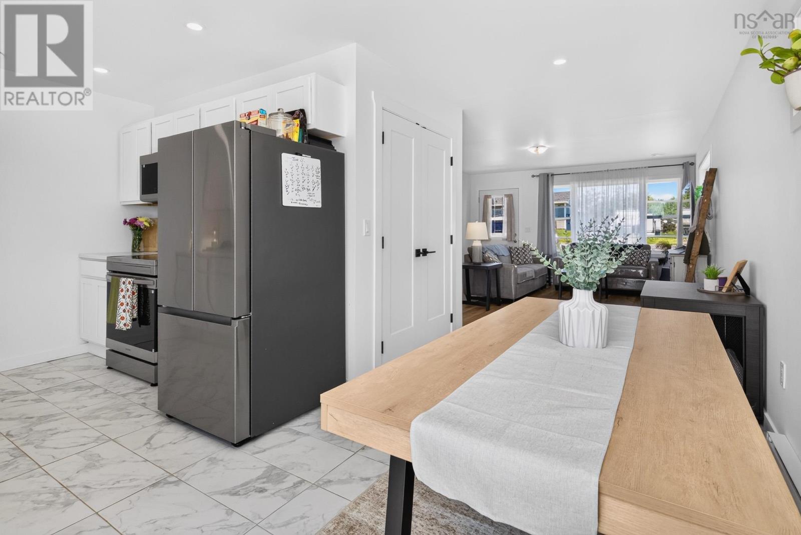 33/35 39/41 Maple Street - 17