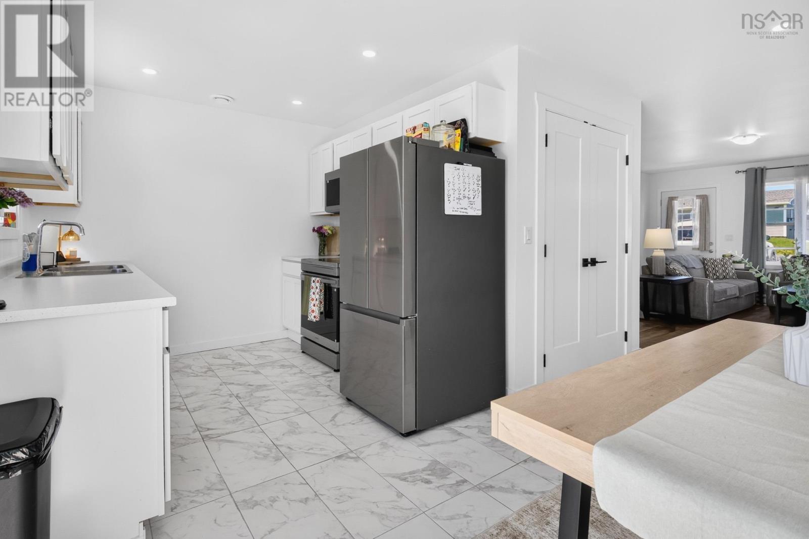 33/35 39/41 Maple Street - 12