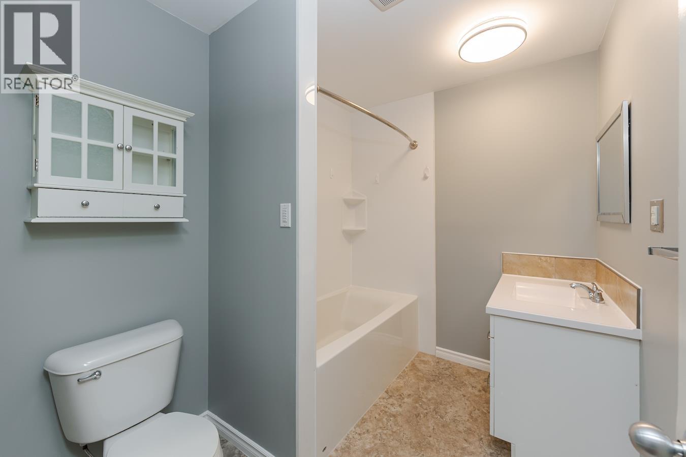 Photo 12 of 31 — 343-345 QUINN STREET · Prince George, BC
