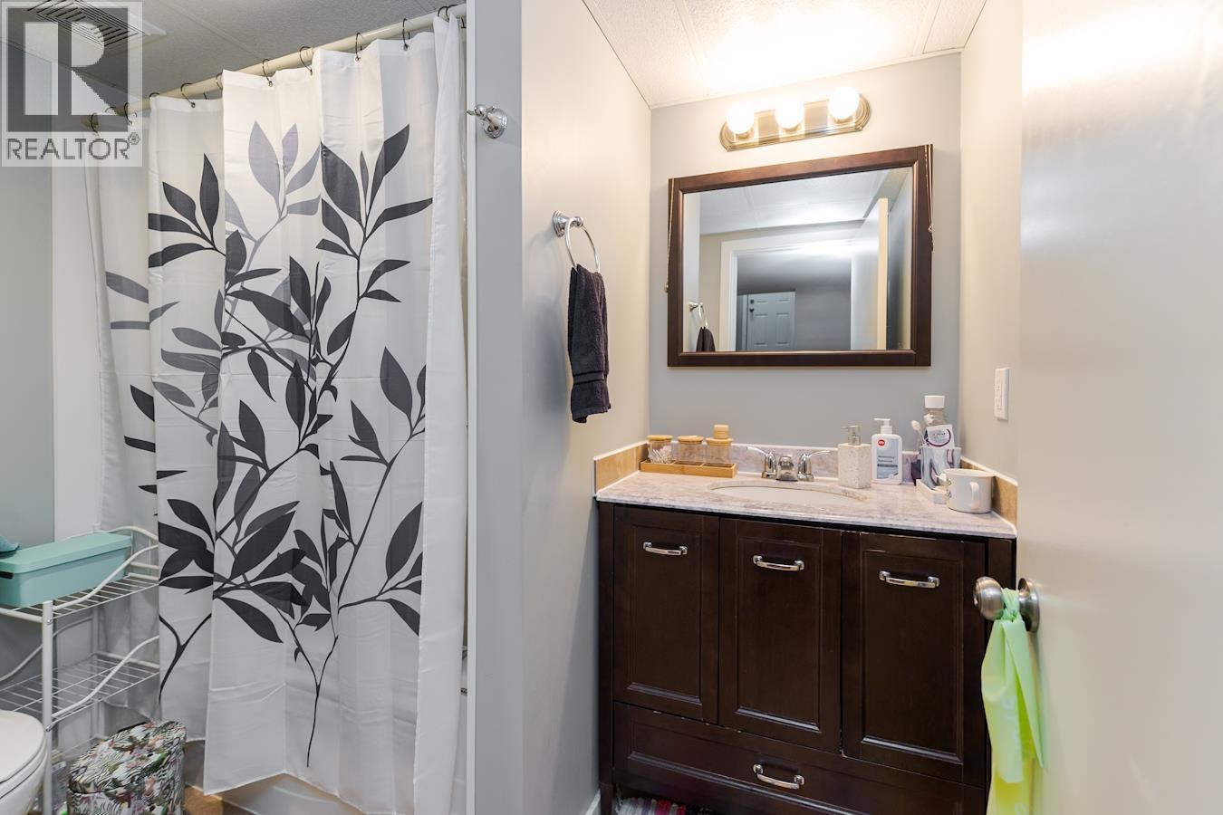 Photo 25 of 31 — 343-345 QUINN STREET · Prince George, BC