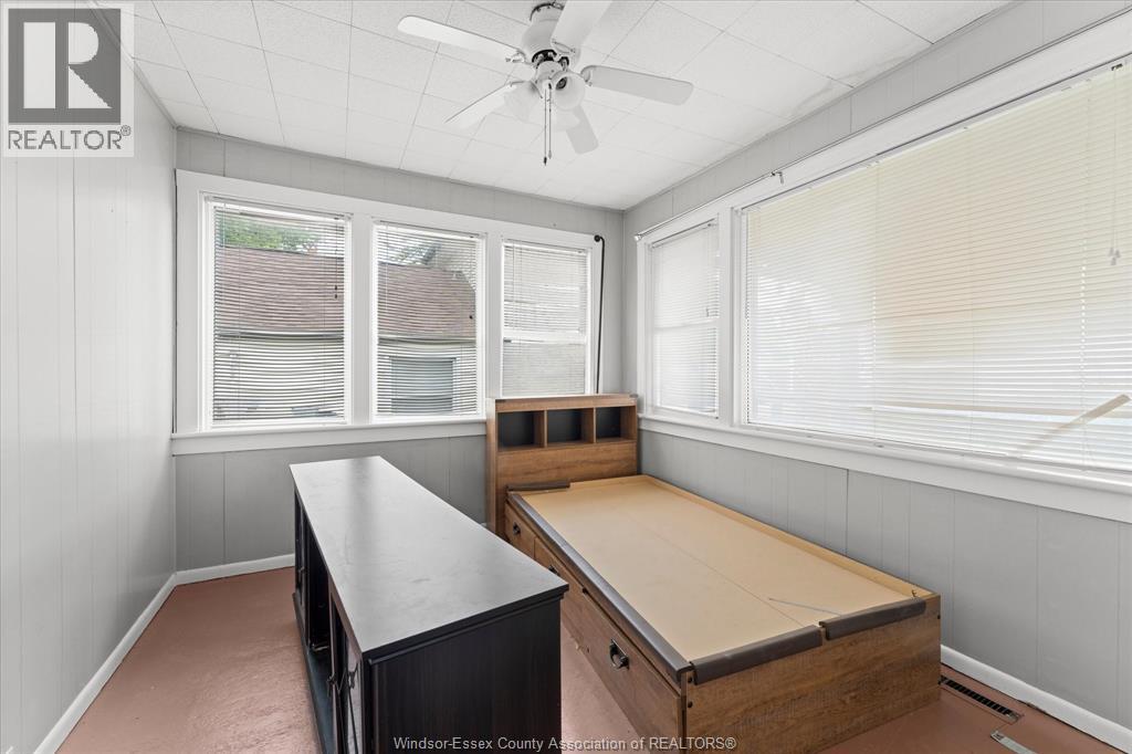 390 EAST BEACH - 16