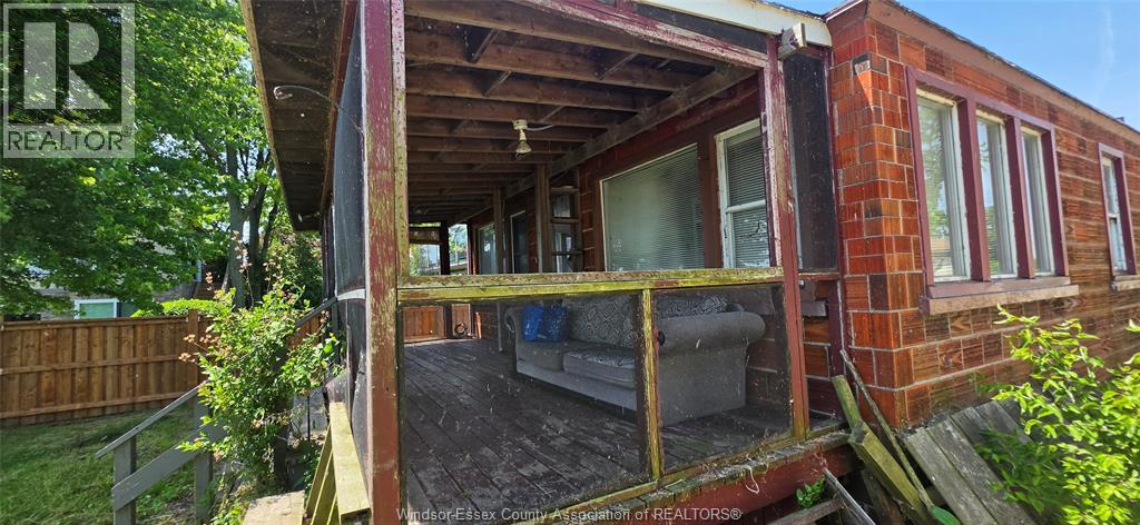 390 EAST BEACH - 35