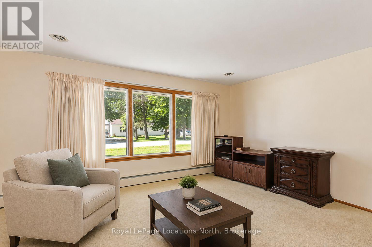 2 BUIST STREET - Image 14