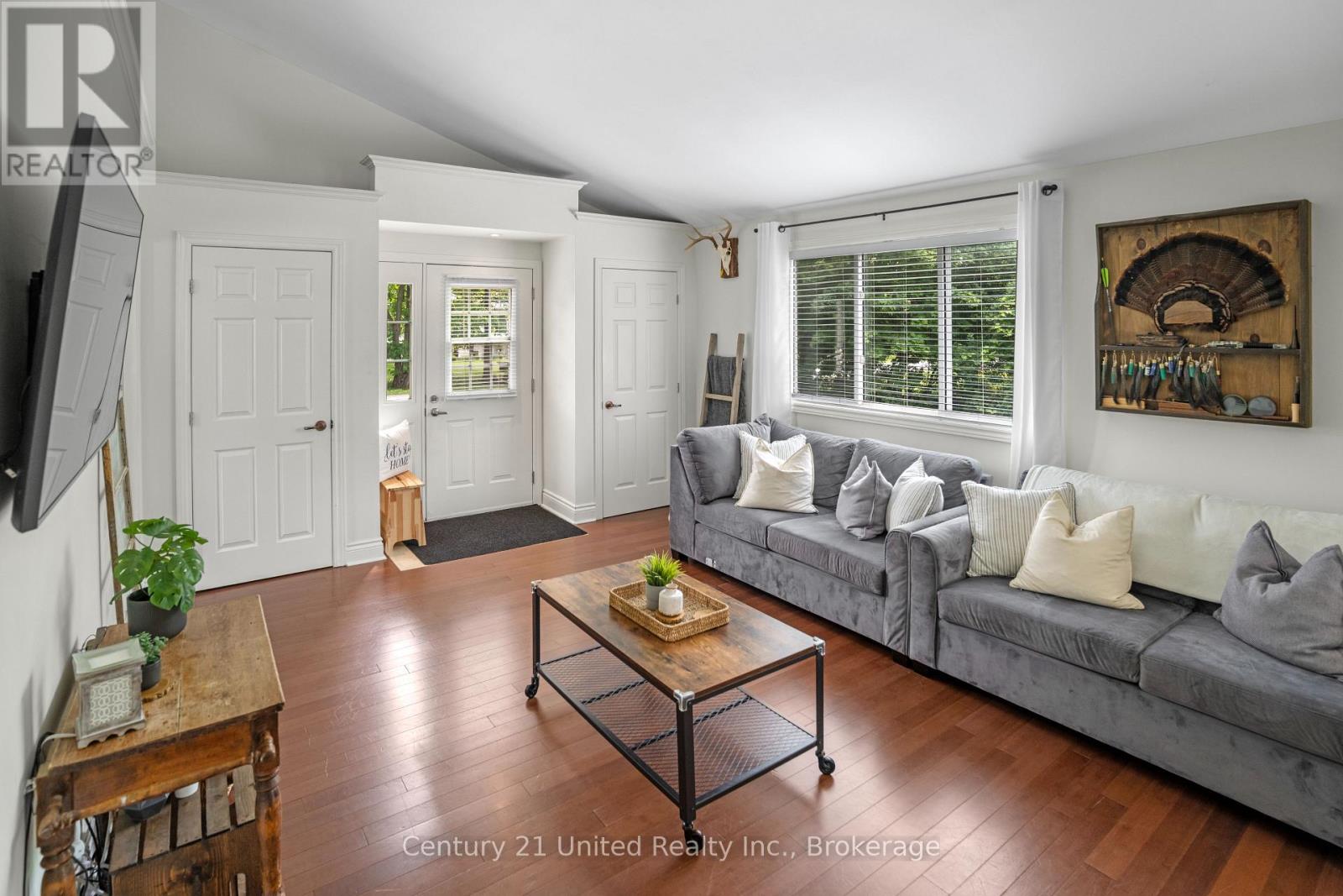 5402 YOUNG STREET - 16