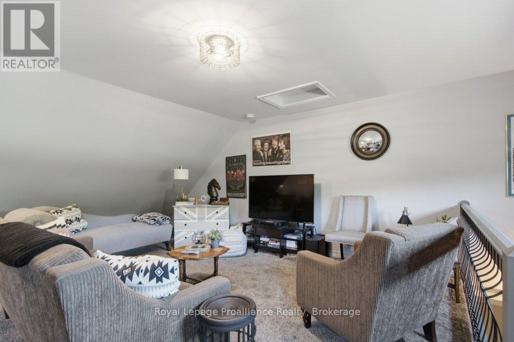 402 FIDDICK ROAD - 30