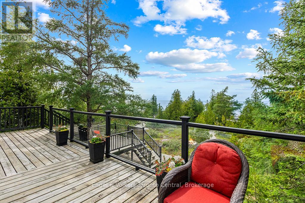 64 LARSEN COVE ROAD N - 16