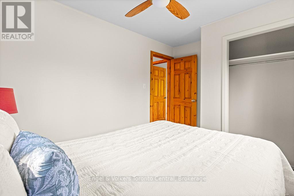 64 LARSEN COVE ROAD N - 26