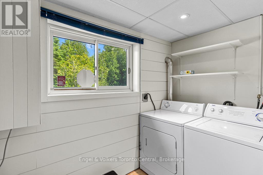 64 LARSEN COVE ROAD N - 30