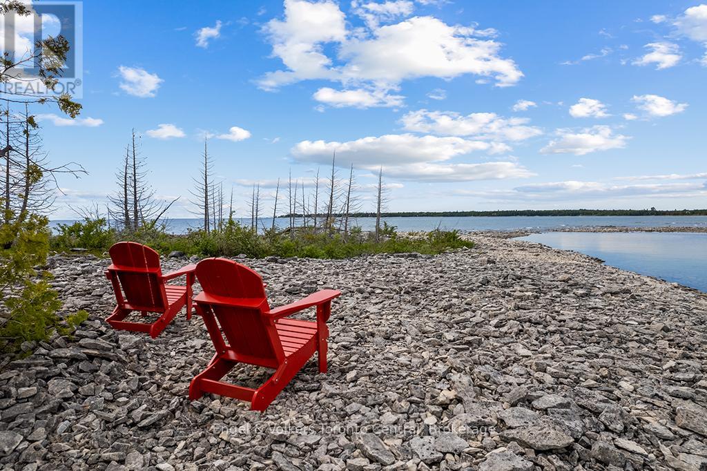 64 LARSEN COVE ROAD N - 39