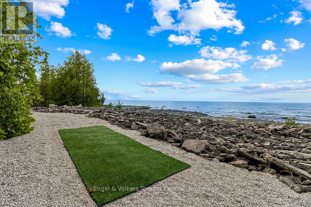 64 LARSEN COVE ROAD N - 40