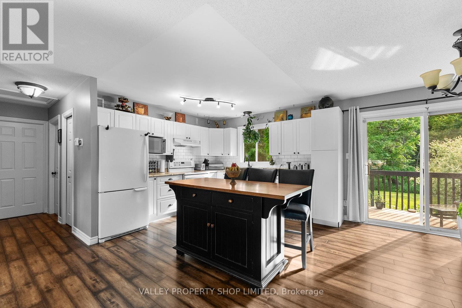 16 BOB SEGUIN DRIVE - 10
