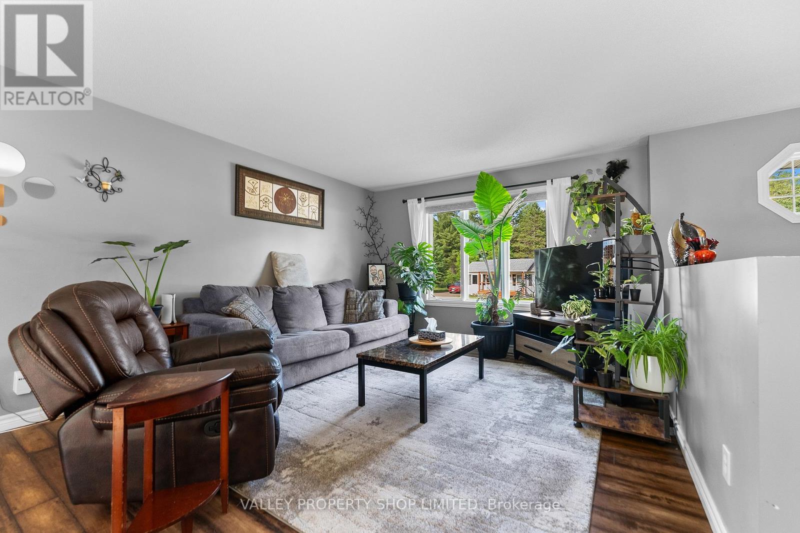 16 BOB SEGUIN DRIVE - 8