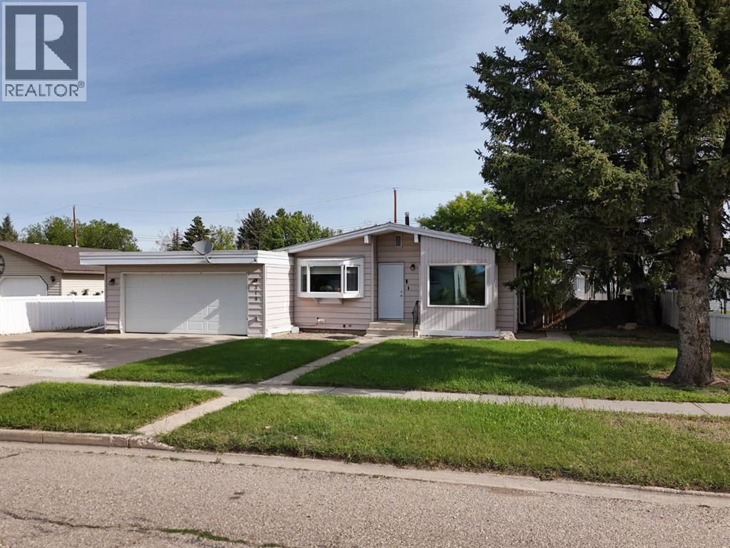 318 53rd Avenue E - photo 2