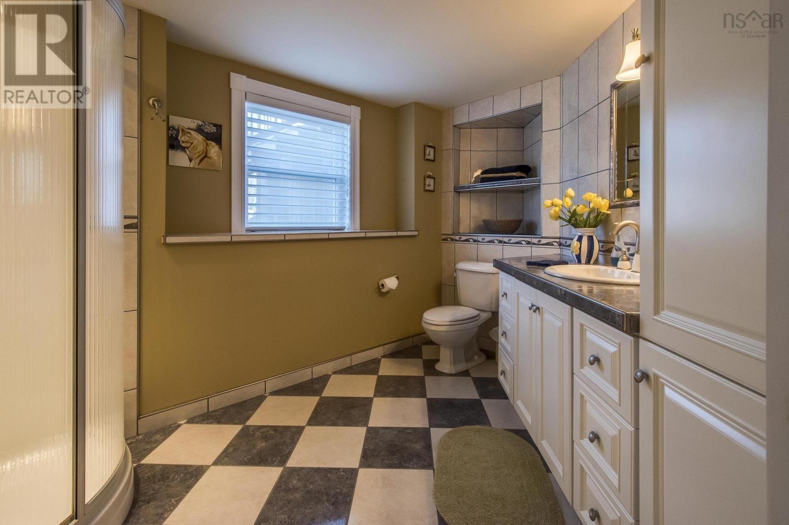52 Captain Landers Court - 17