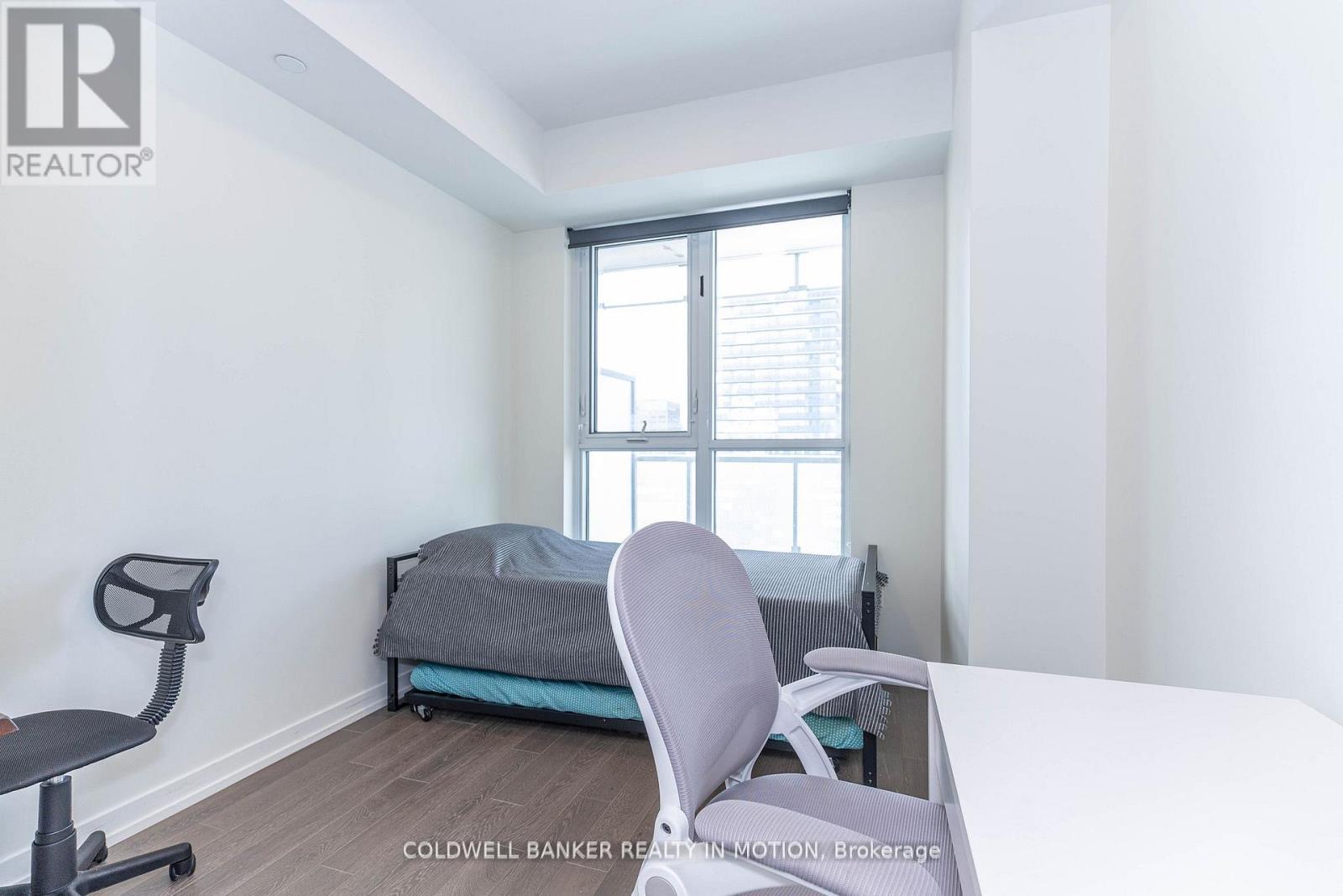 #1710 15 LOWER JARVIS STREET - 15