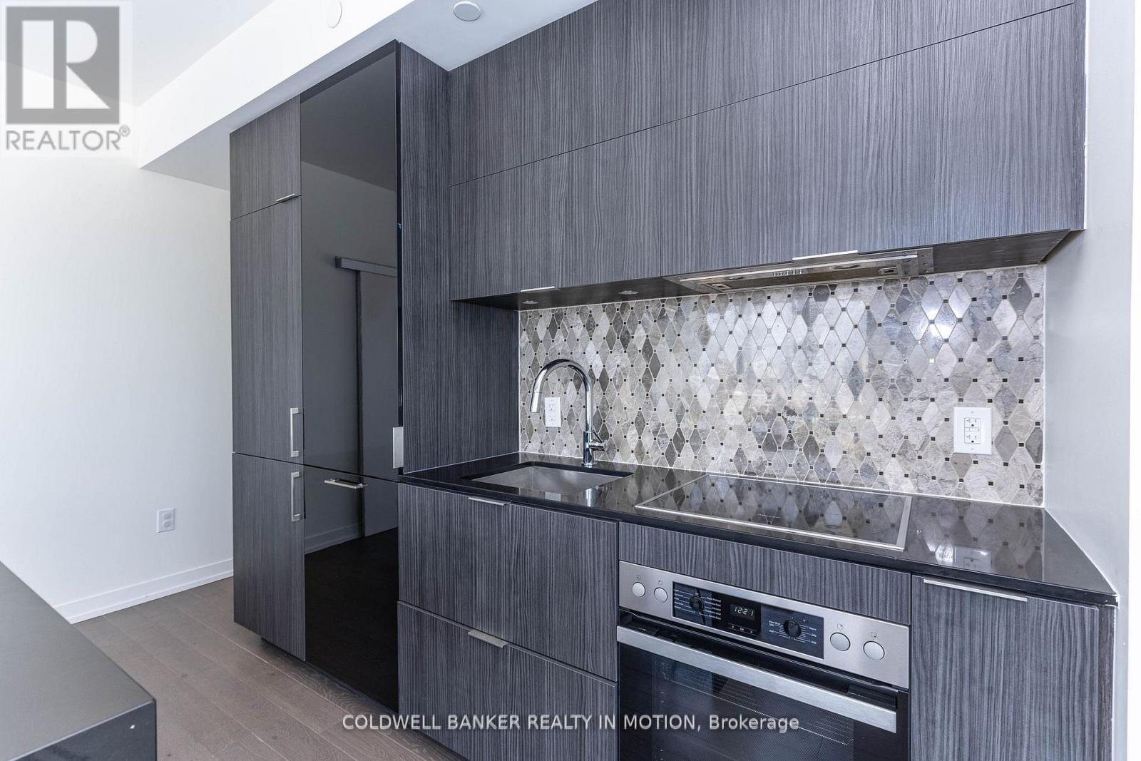 #1710 15 LOWER JARVIS STREET - 24