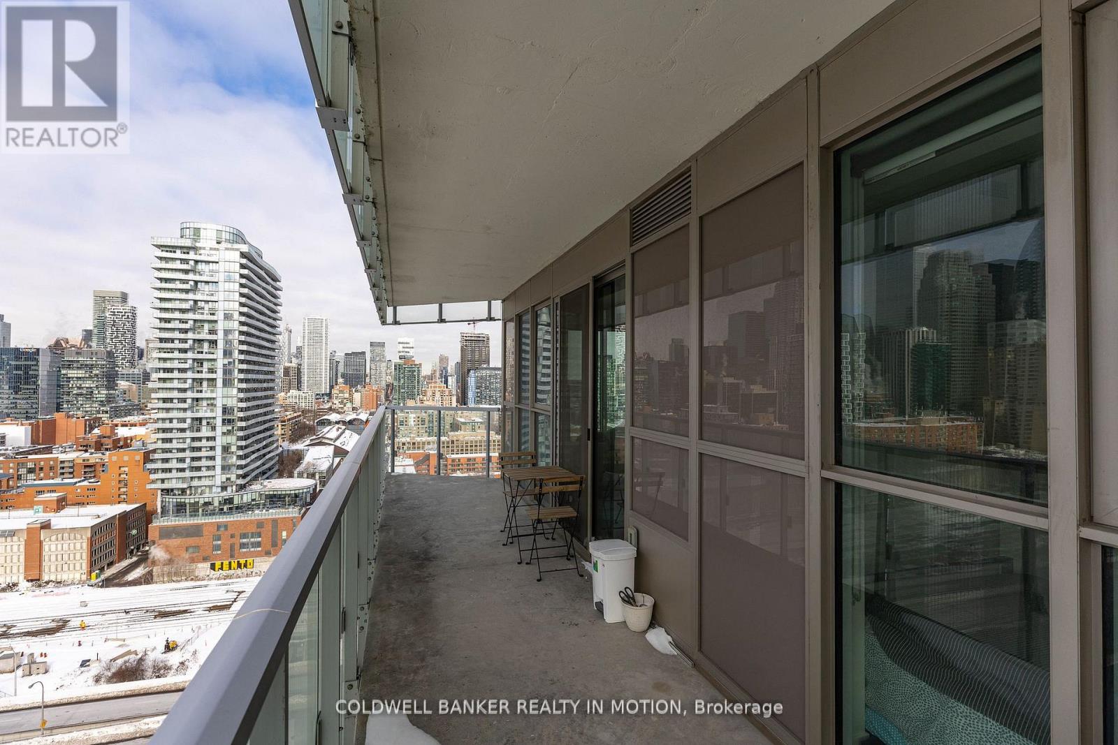 #1710 15 LOWER JARVIS STREET - 31