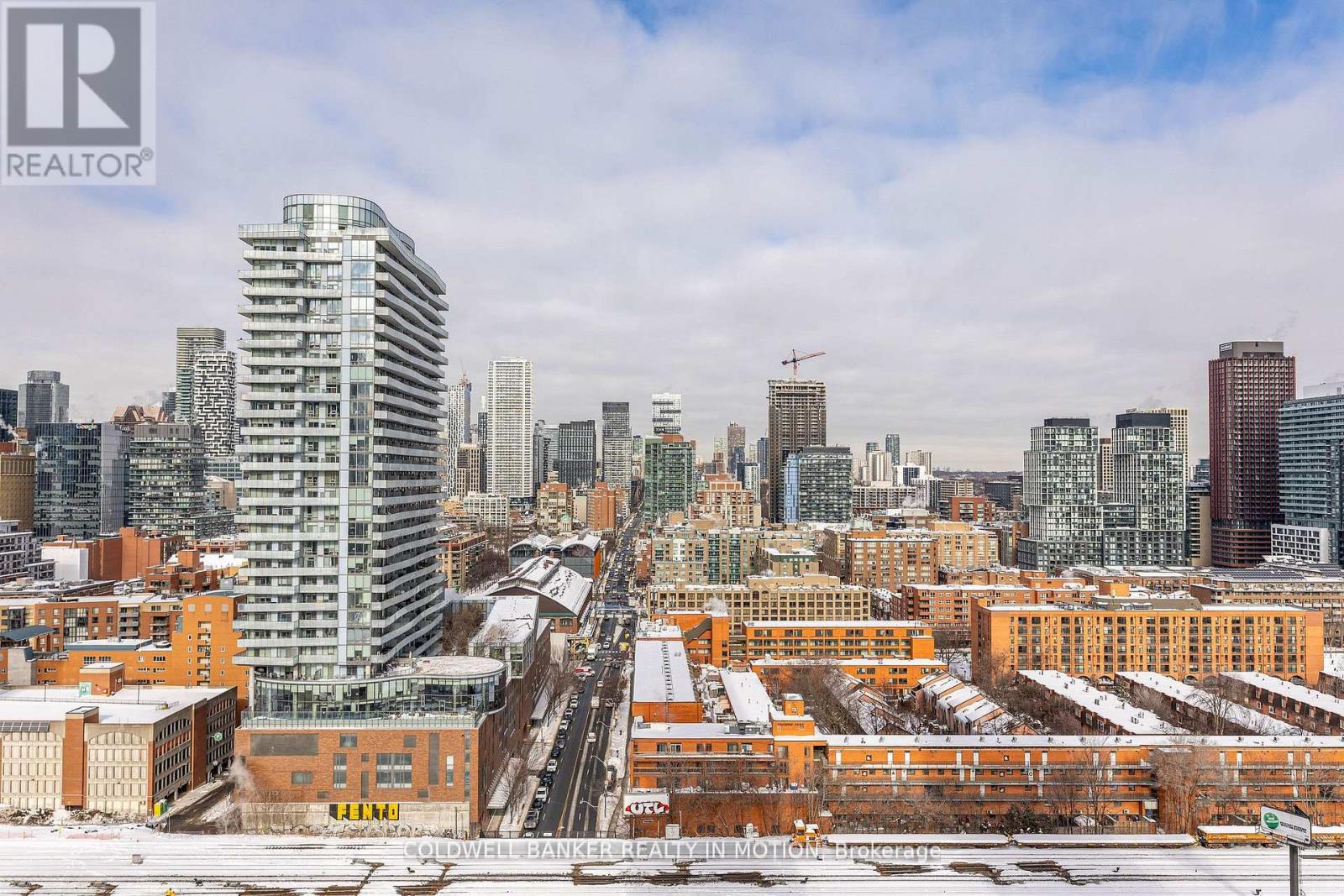 #1710 15 LOWER JARVIS STREET - 33