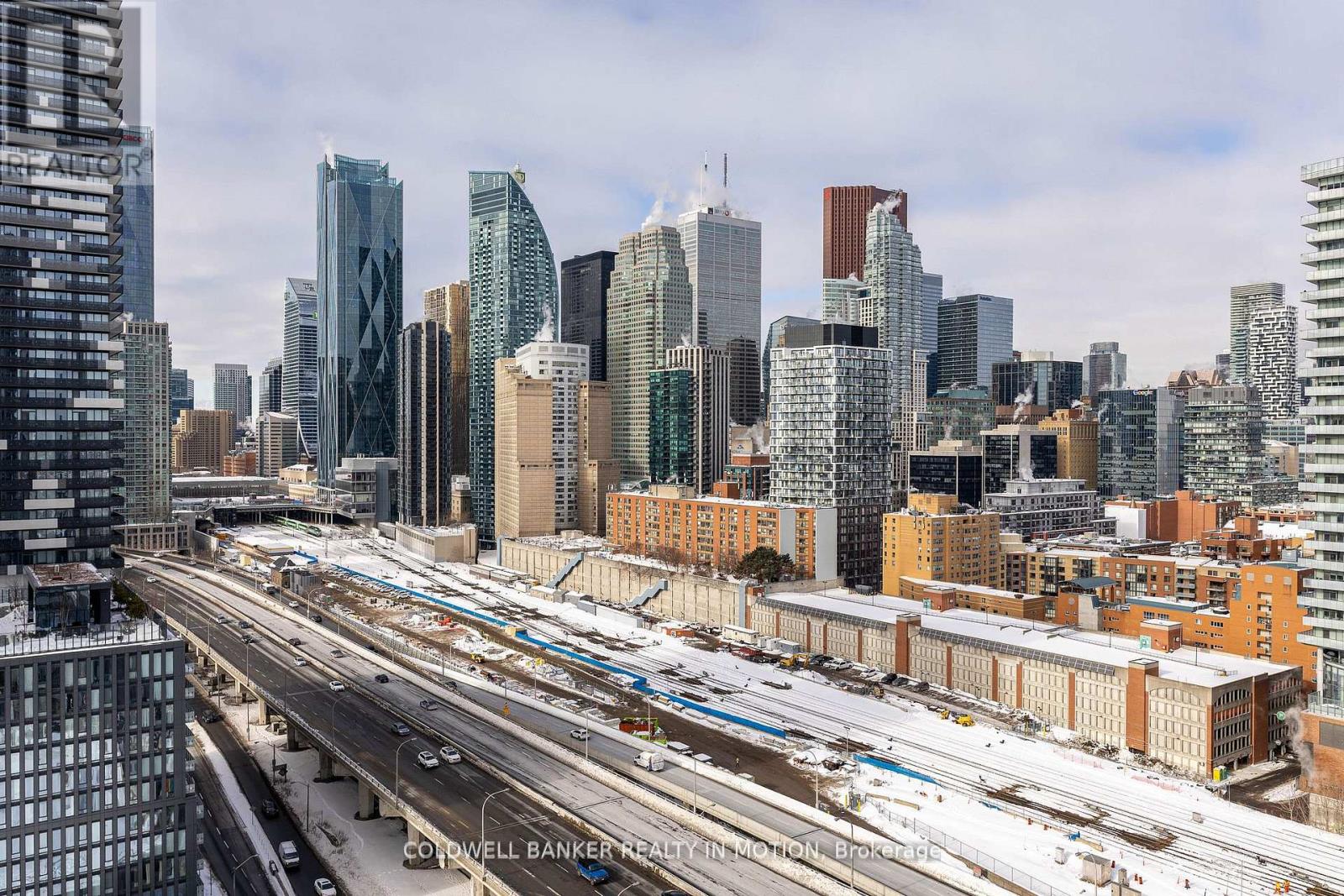 #1710 15 LOWER JARVIS STREET - 35