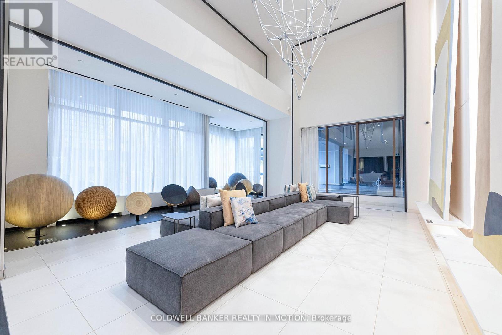 #1710 15 LOWER JARVIS STREET - 44