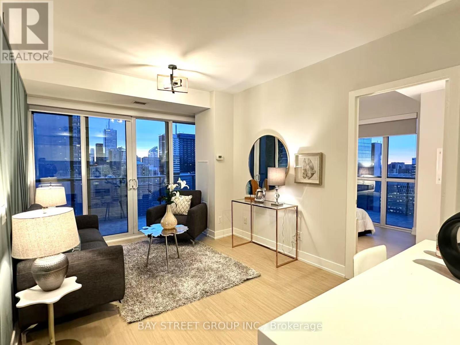 #3211 7 GRENVILLE STREET - 8