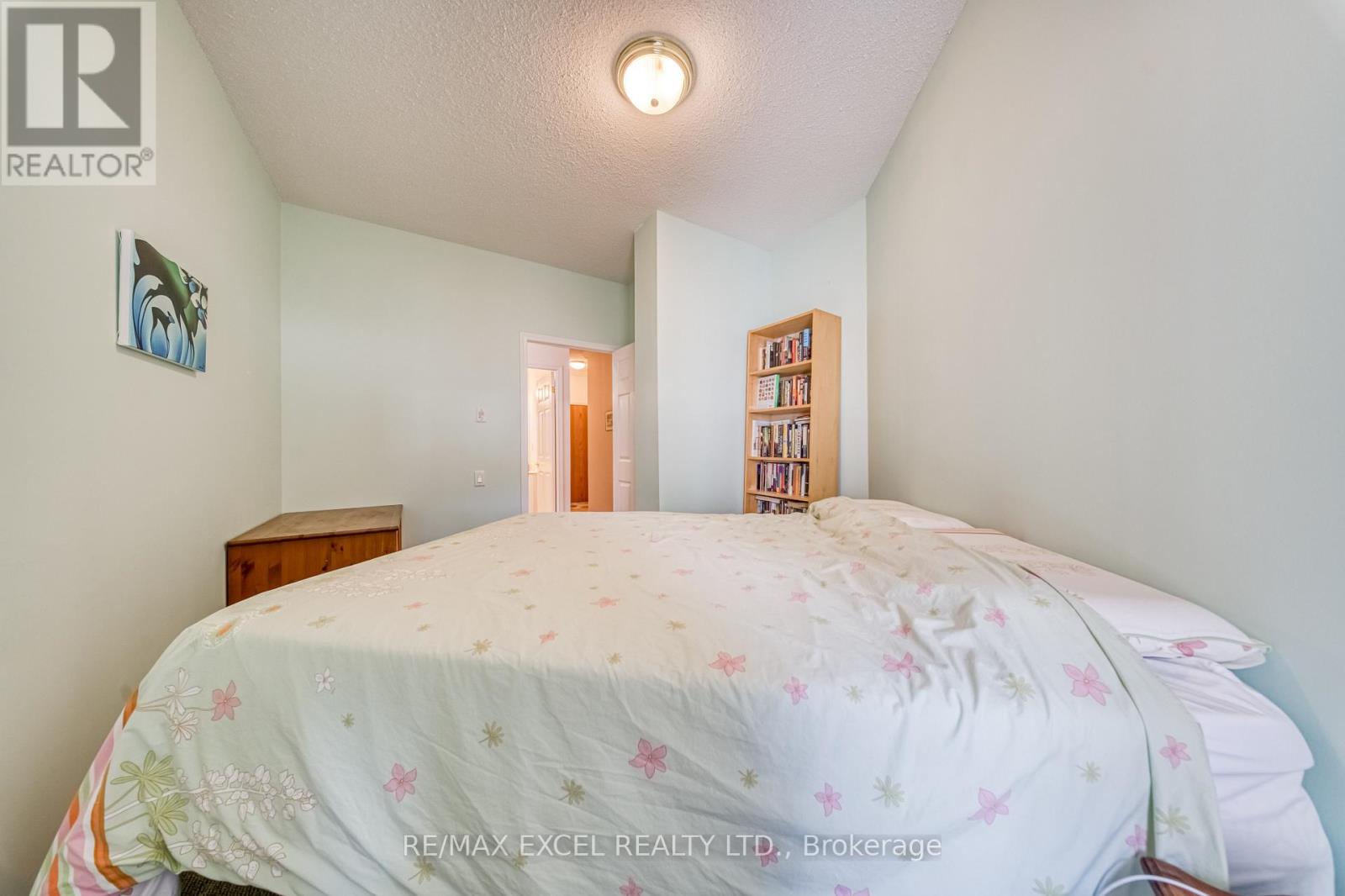 #403 115 RICHMOND STREET E - 20