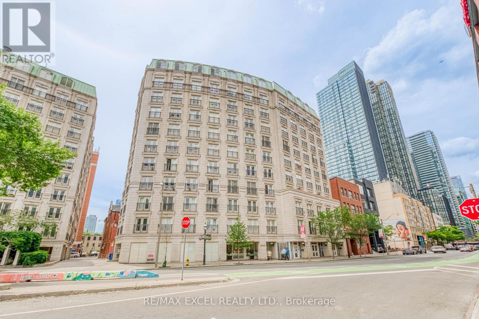 #403 115 RICHMOND STREET E - 30