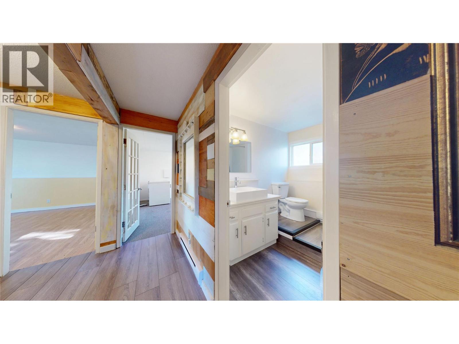 4030 San Clemente Avenue - 34