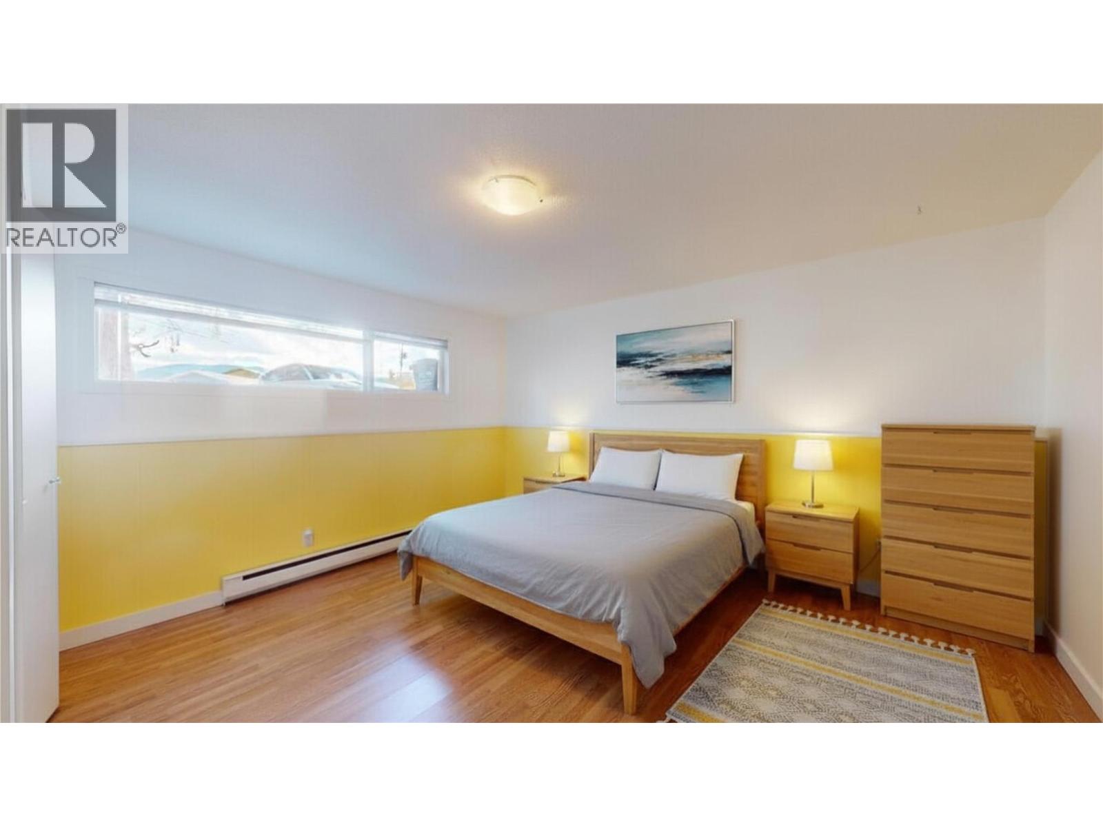 4030 San Clemente Avenue - 29