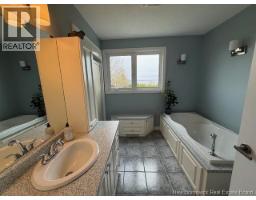 469 Chaleur Street, Charlo, NB E8E2C1 Photo 14