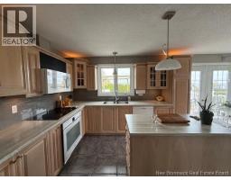 Bath (# pieces 1-6) - 469 Chaleur Street, Charlo, NB E8E2C1 Photo 6