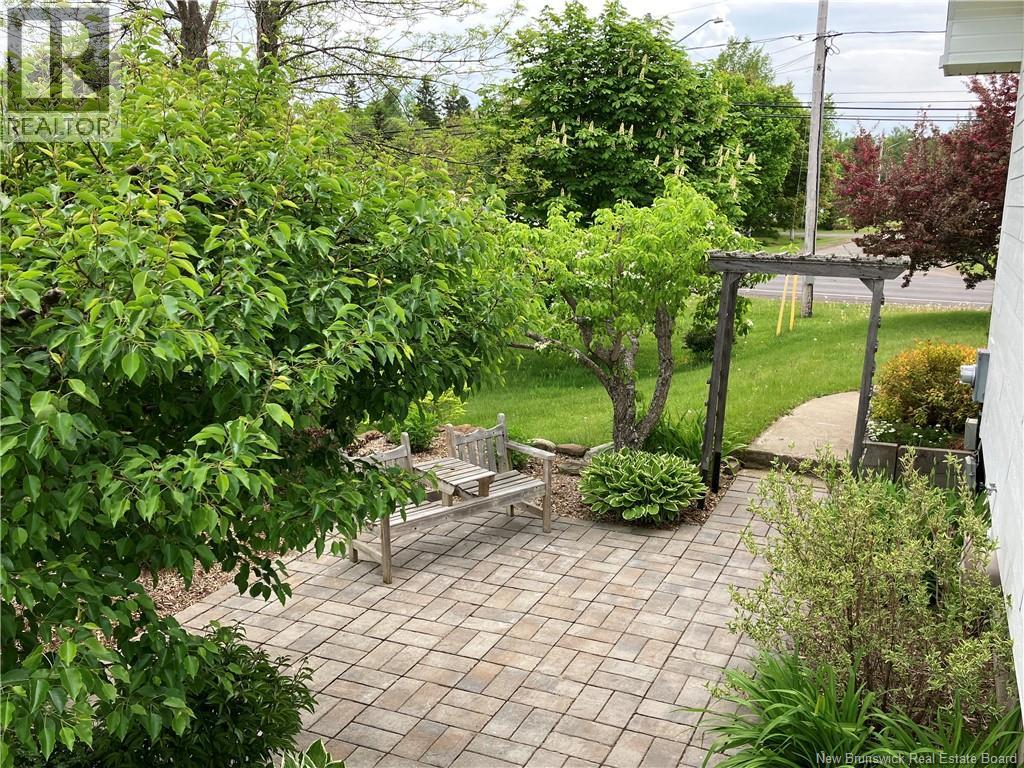 469 Chaleur Street - 28