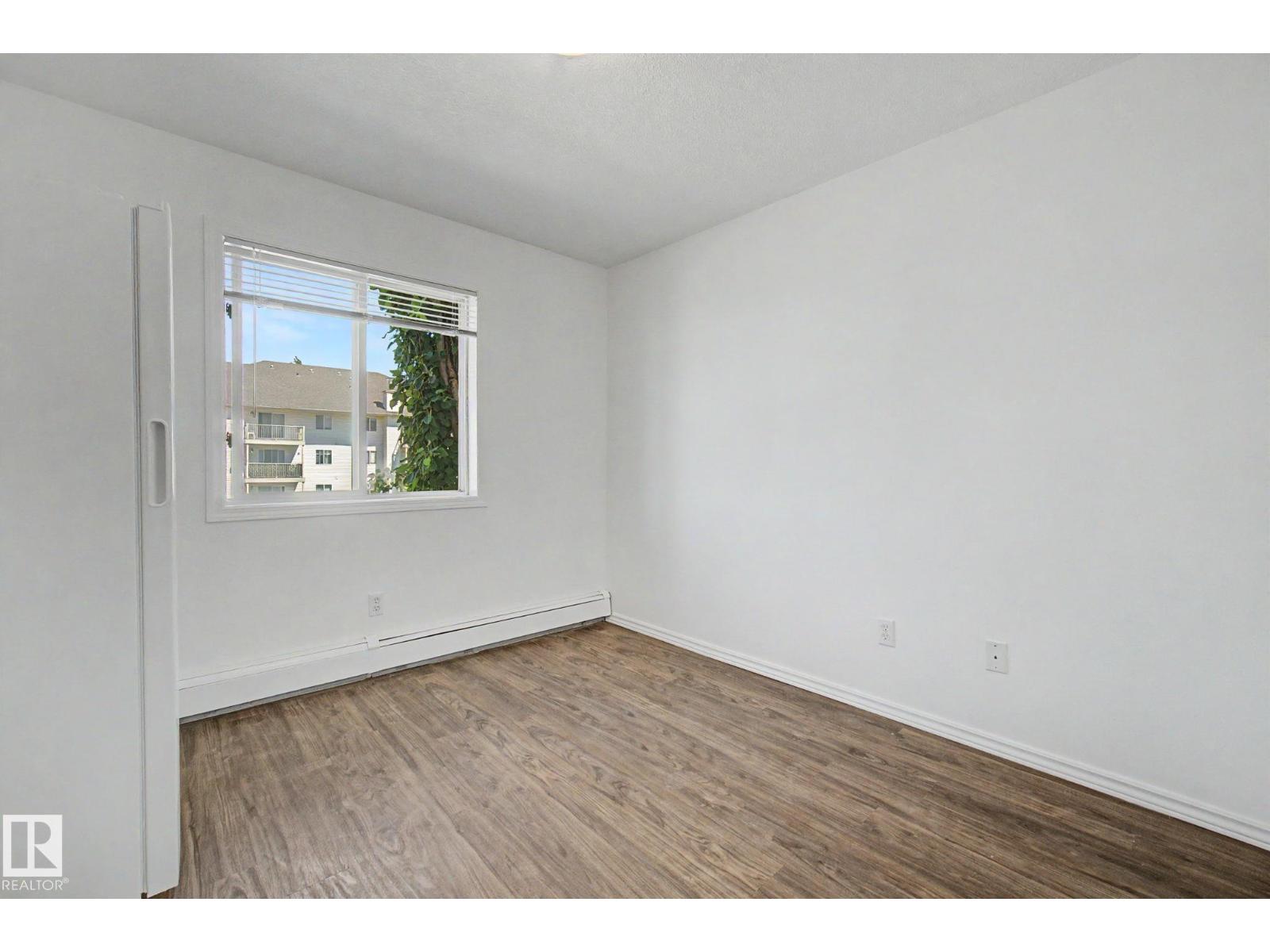 #314 4700 43 AV — photo 17