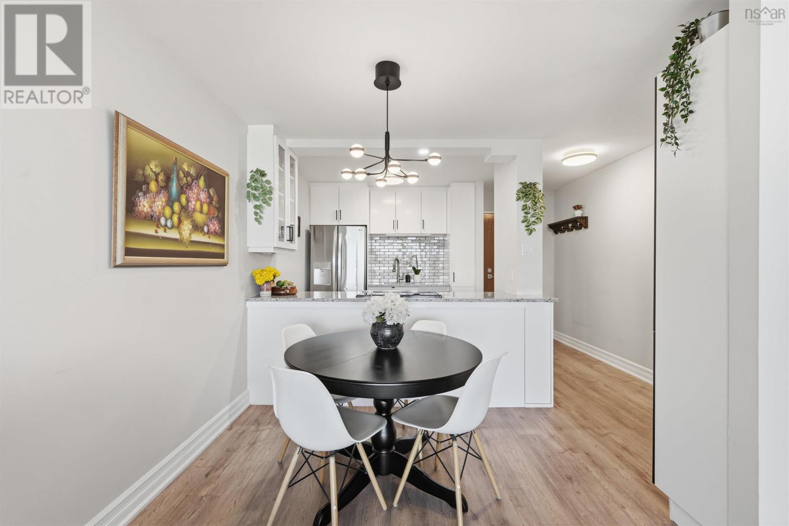 #1201 5572 North Ridge Road - 15