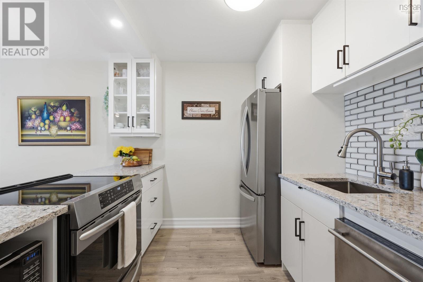 #1201 5572 North Ridge Road - 11