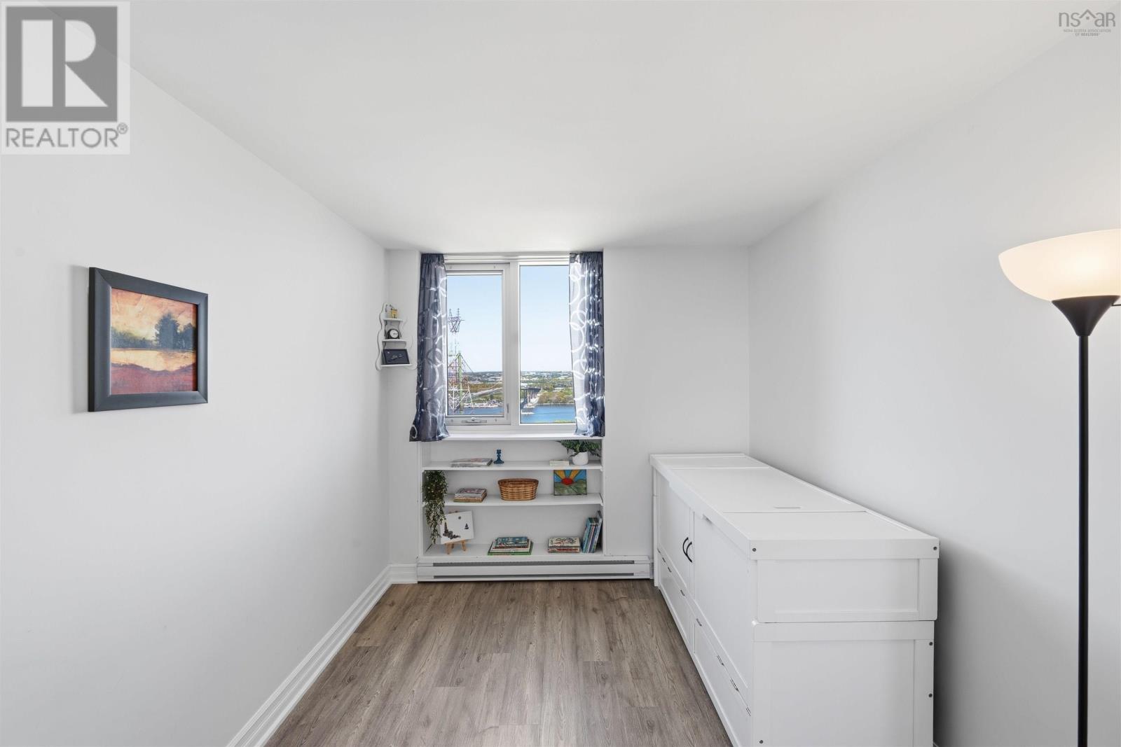 #1201 5572 North Ridge Road - 22