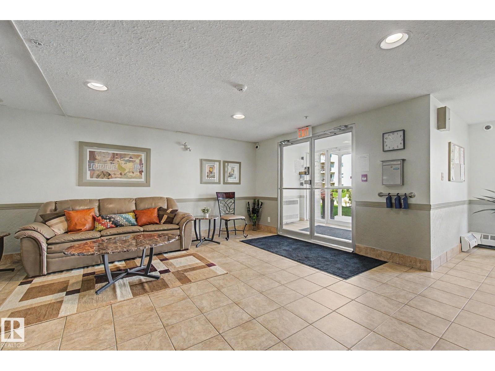 #314 4700 43 AV — photo 35