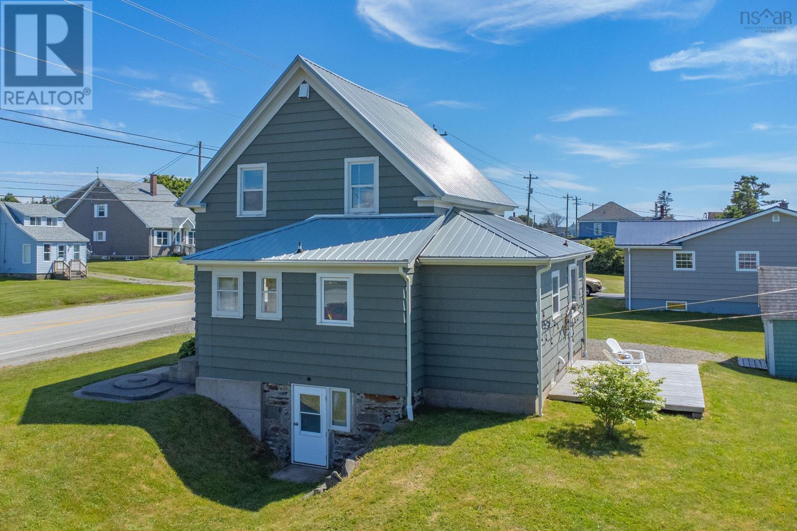 7919 Highway 1 - 31