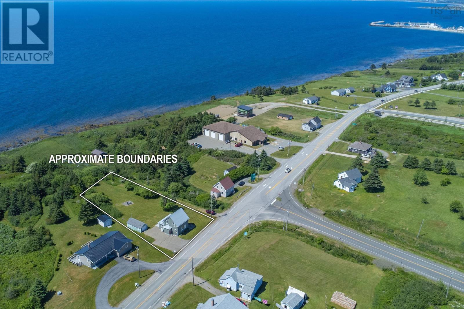 7919 Highway 1 - 42