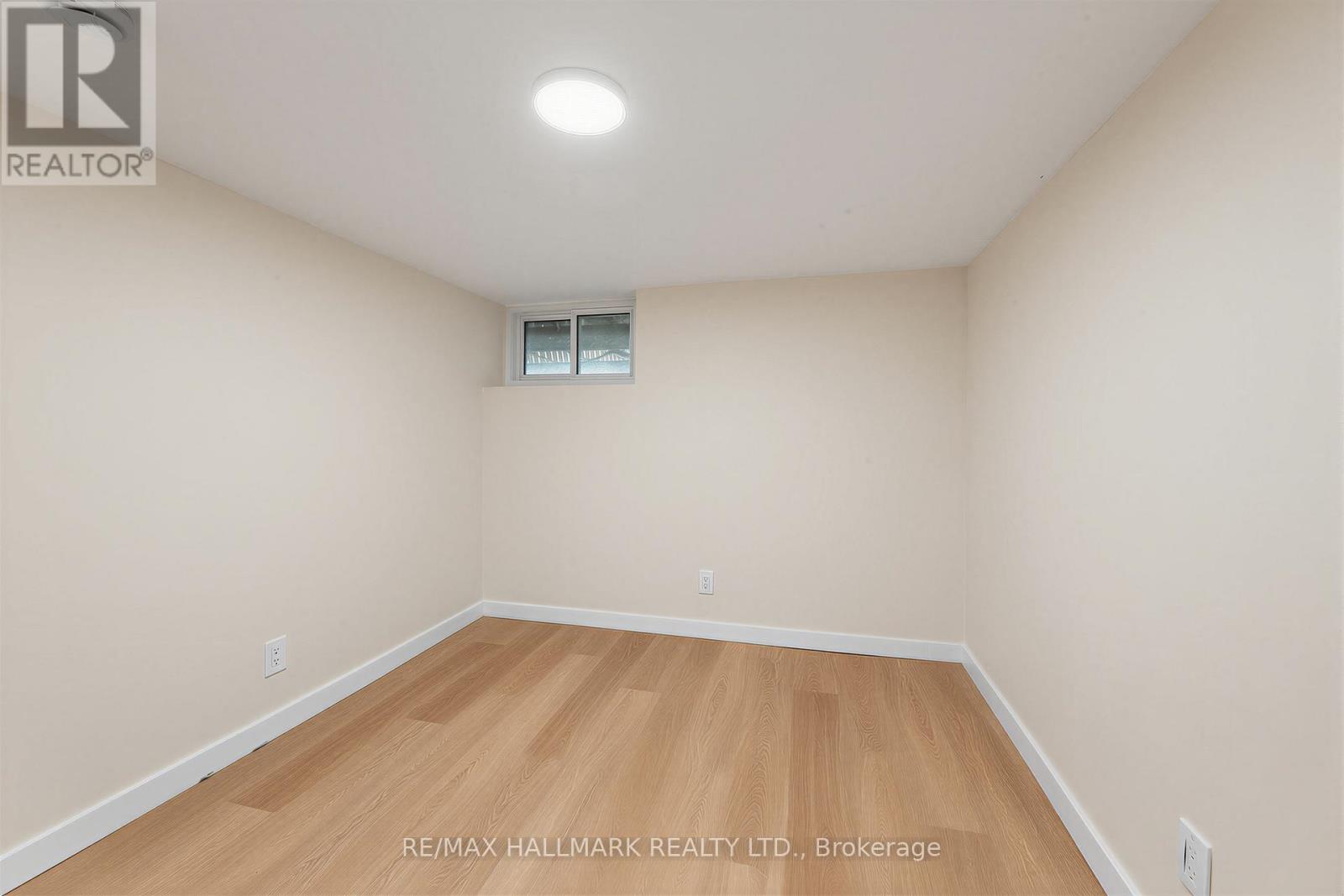 970 COSBURN AVENUE - 26