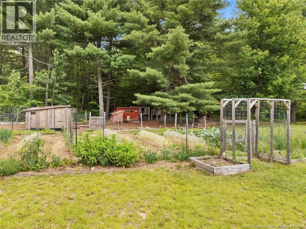 3422 Route 101 - Image 28