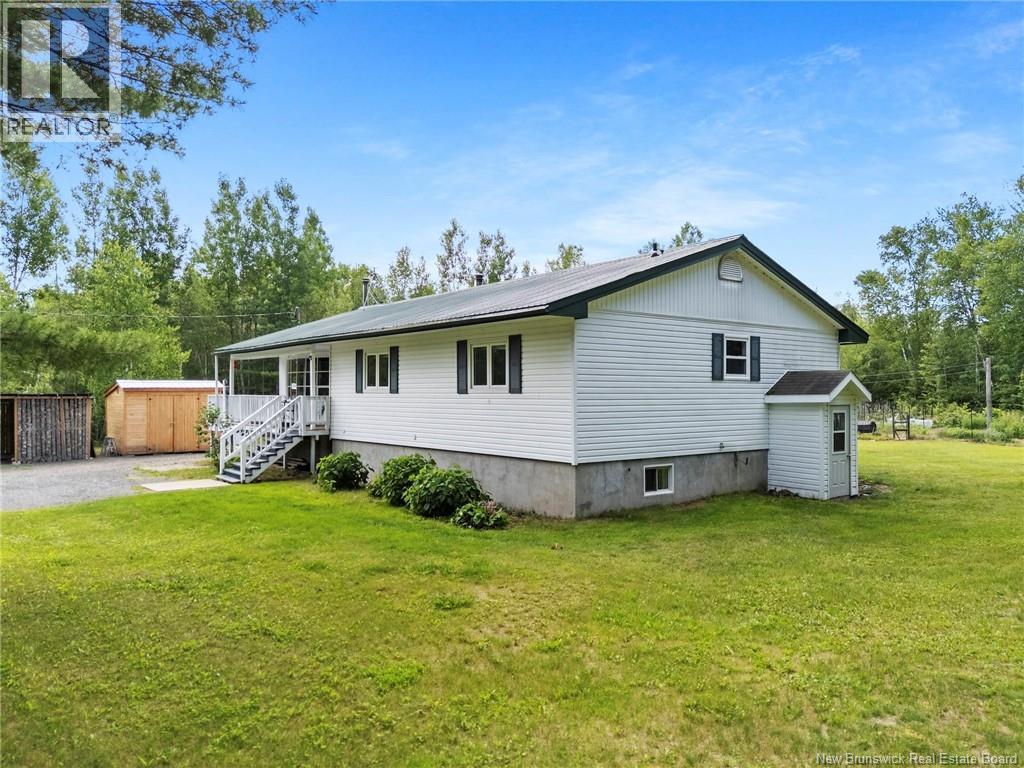3422 Route 101 - Image 32