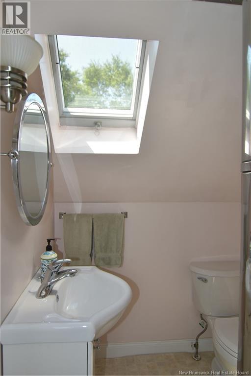 858 Route 774 - Image 19