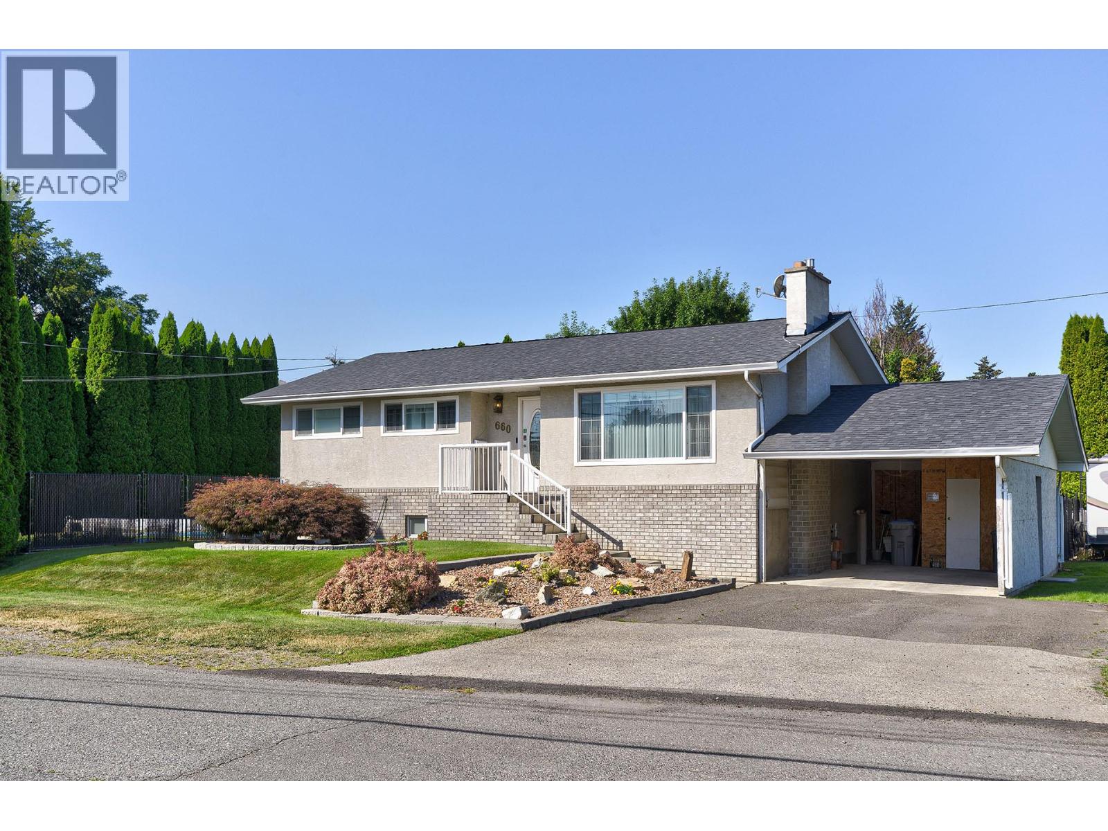 660 VALDES Drive - 1