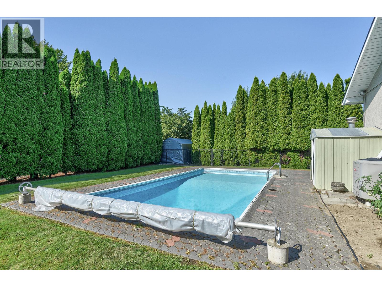 660 VALDES Drive - 35