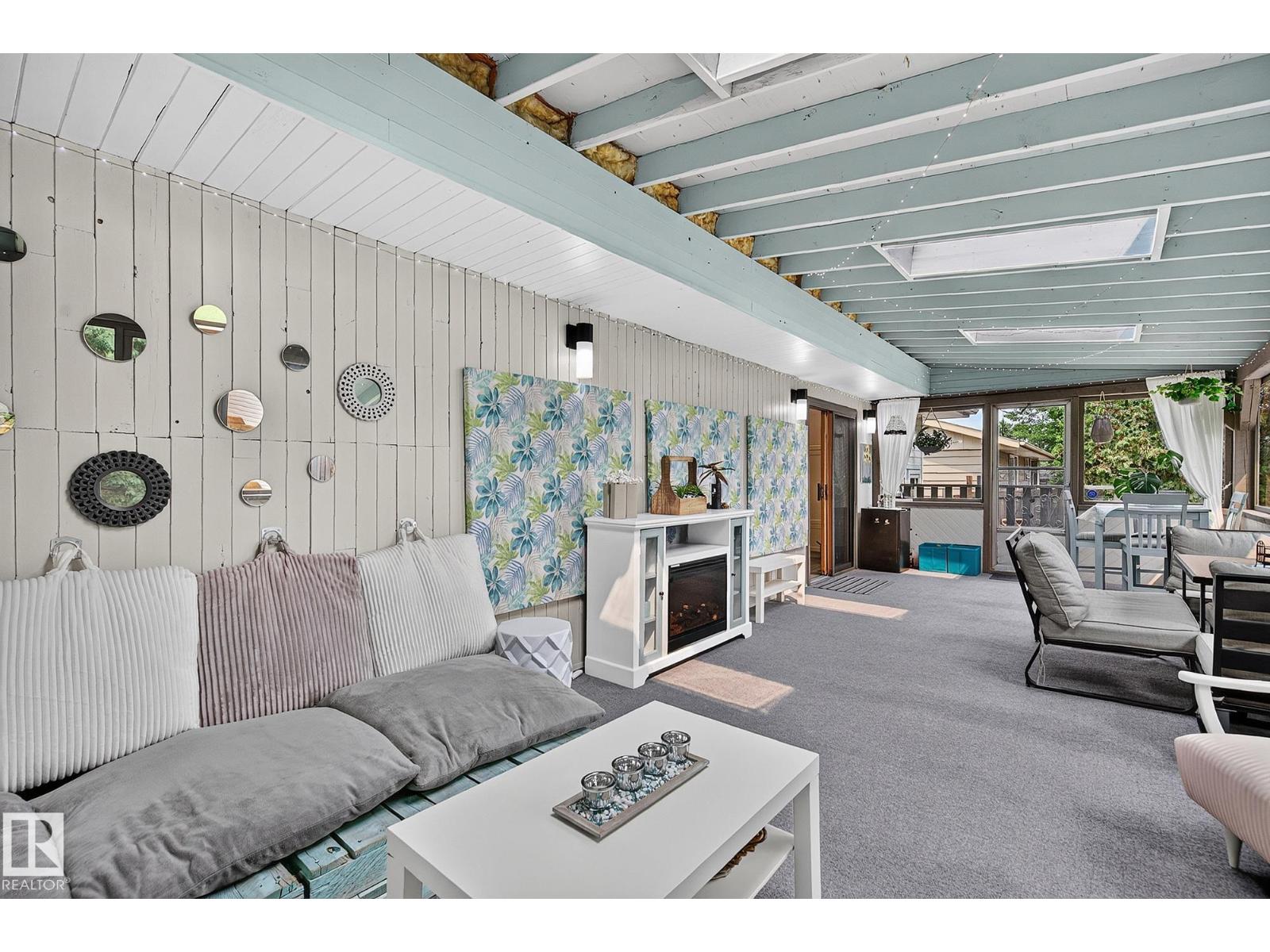 20 GARLAND CR — photo 22