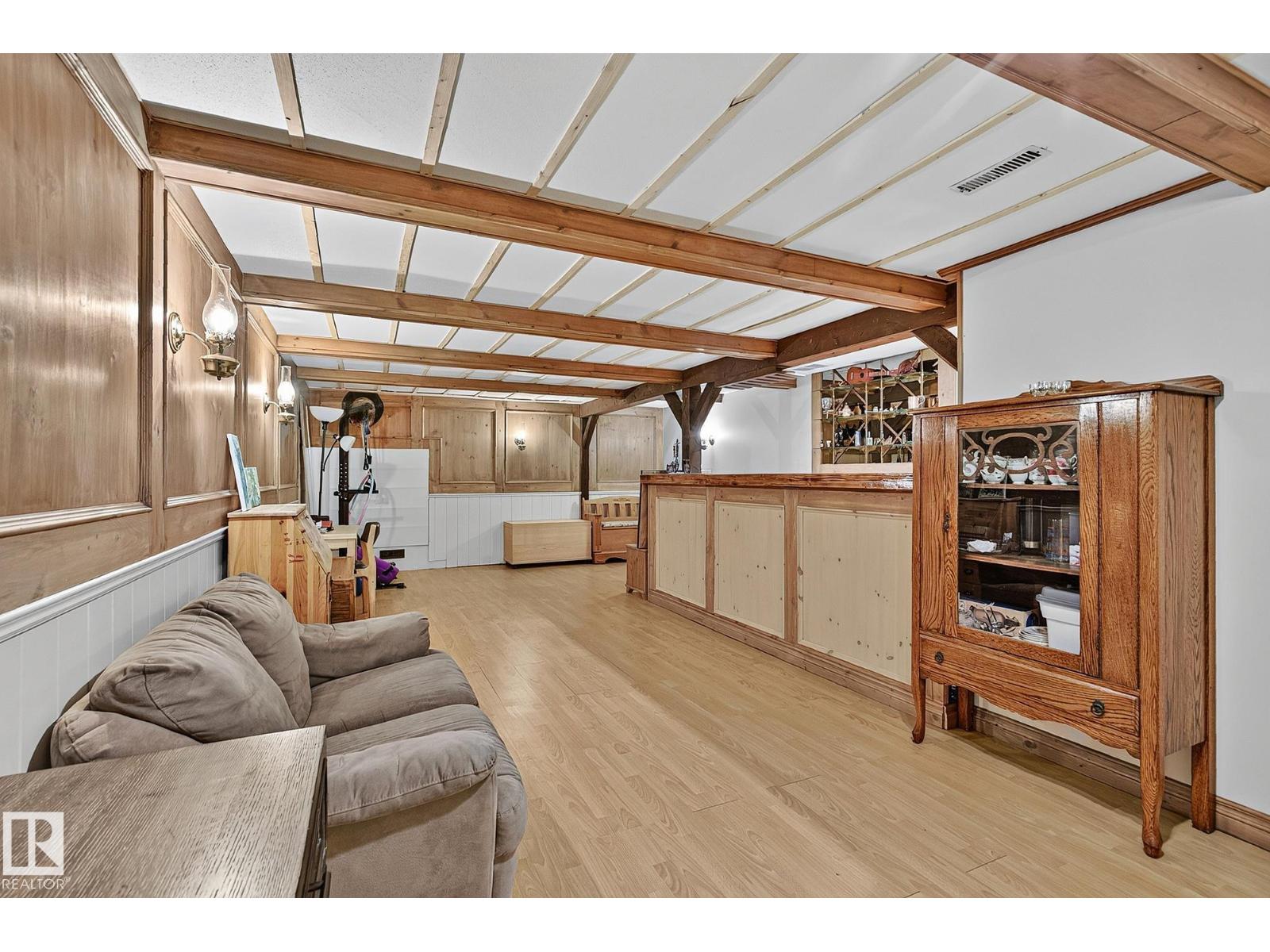 20 GARLAND CR — photo 29