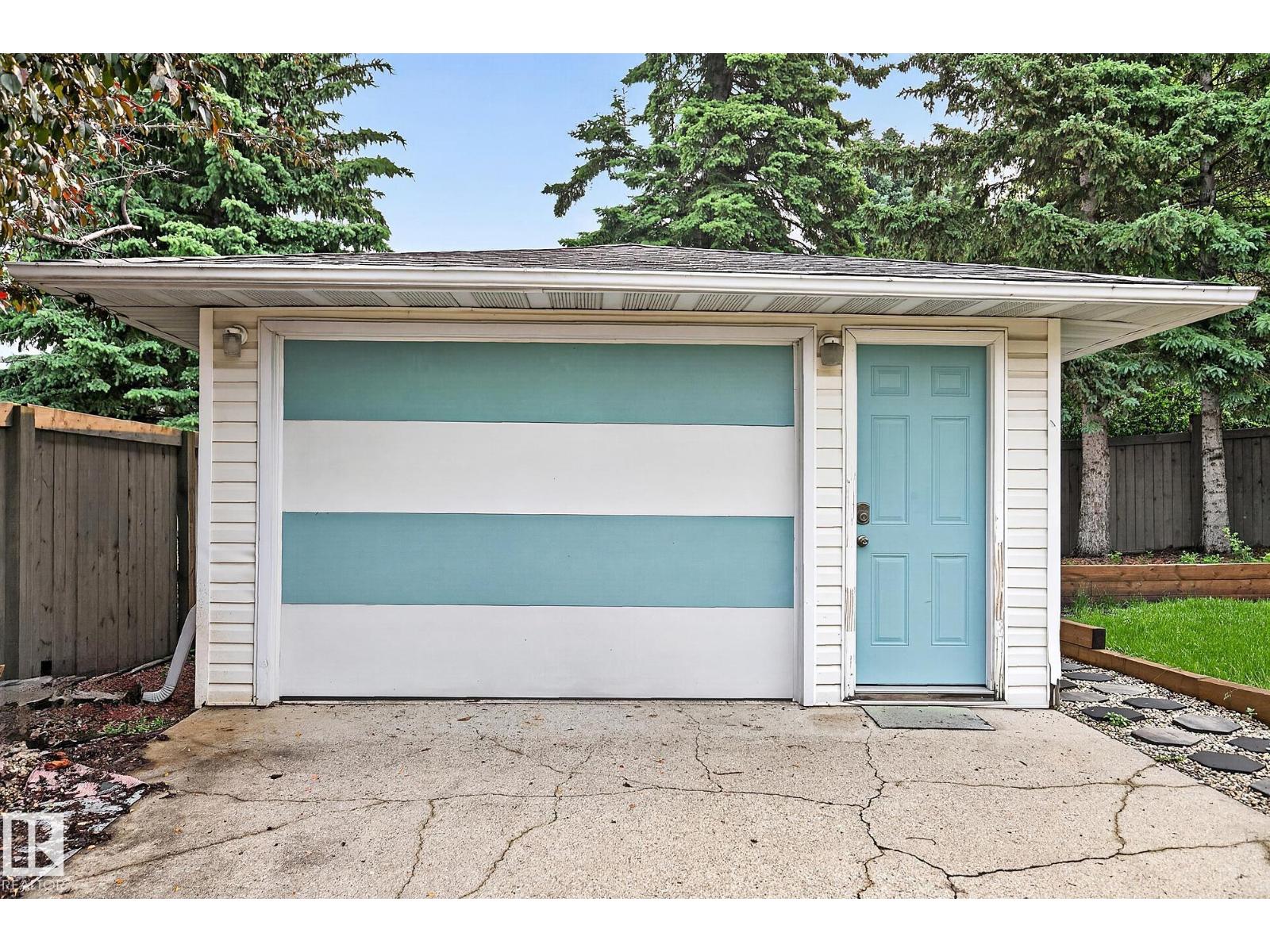 20 GARLAND CR — photo 40