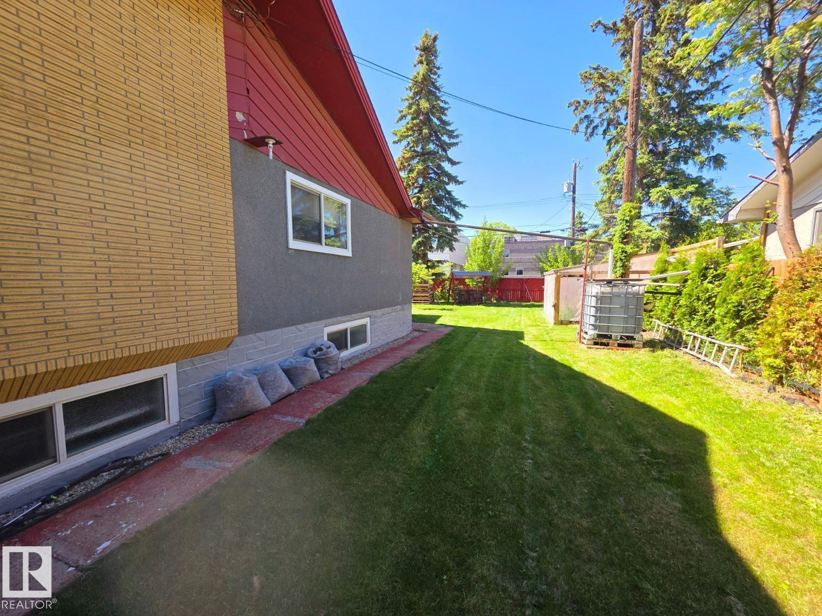 10404 116 AV NW - 11