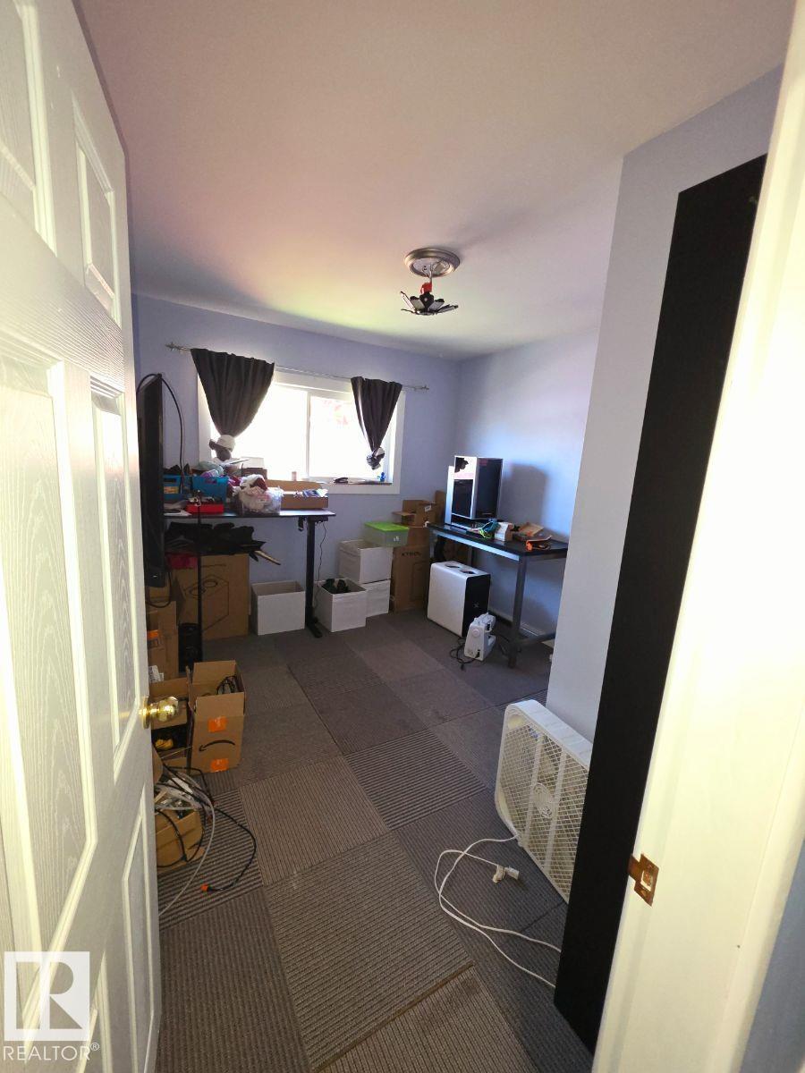 10404 116 AV NW - 26